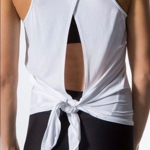 NWT Carbon38 White Rally Tank